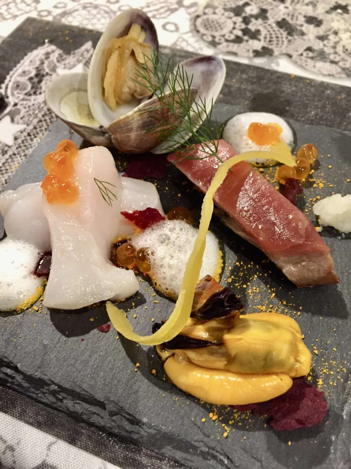 Grani antichi, tecniche d'avanguardia e somellerie: "Il Simposio" su Home Restaurant Hotel